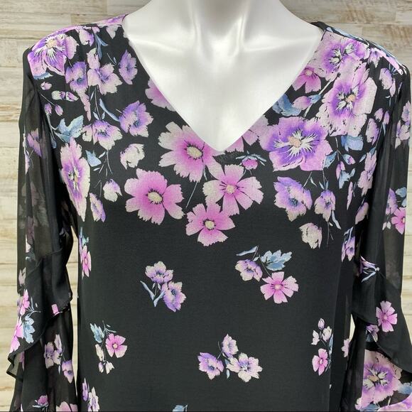 Nanette Lepore Zen Silk Floral Blouse Womens Size S Purple Black Bell Sleeve - Picture 3 of 16